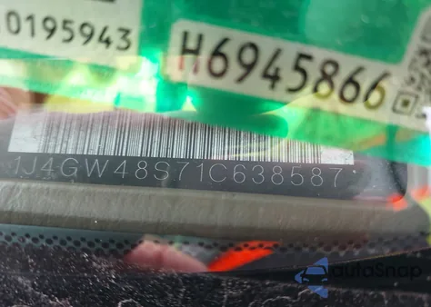 2001 Jeep Grand Cherokee Laredo из США, поврежденный, VIN 1J4GW48S71C638587